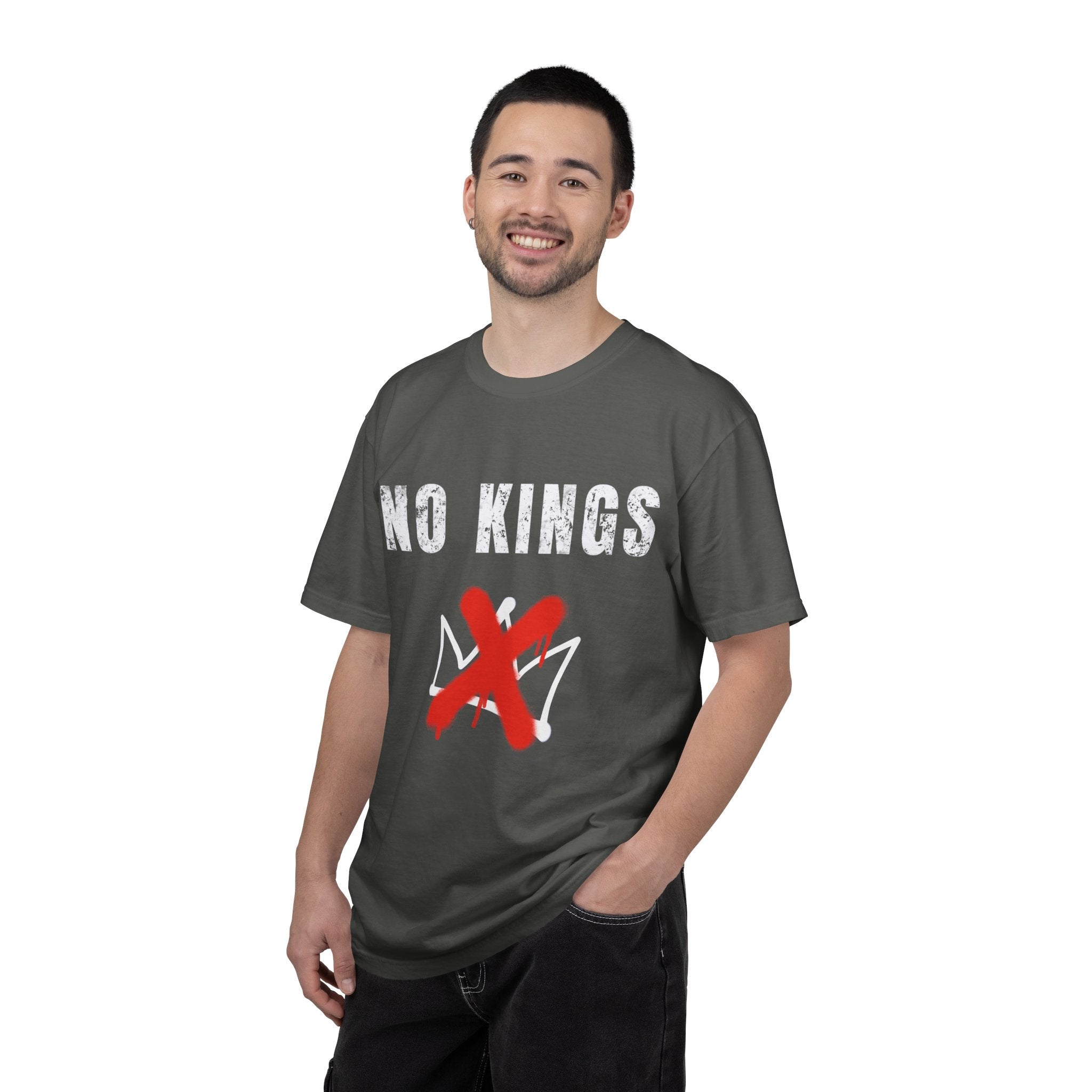 No Kings | Graffiti Text Unisex T-Shirt