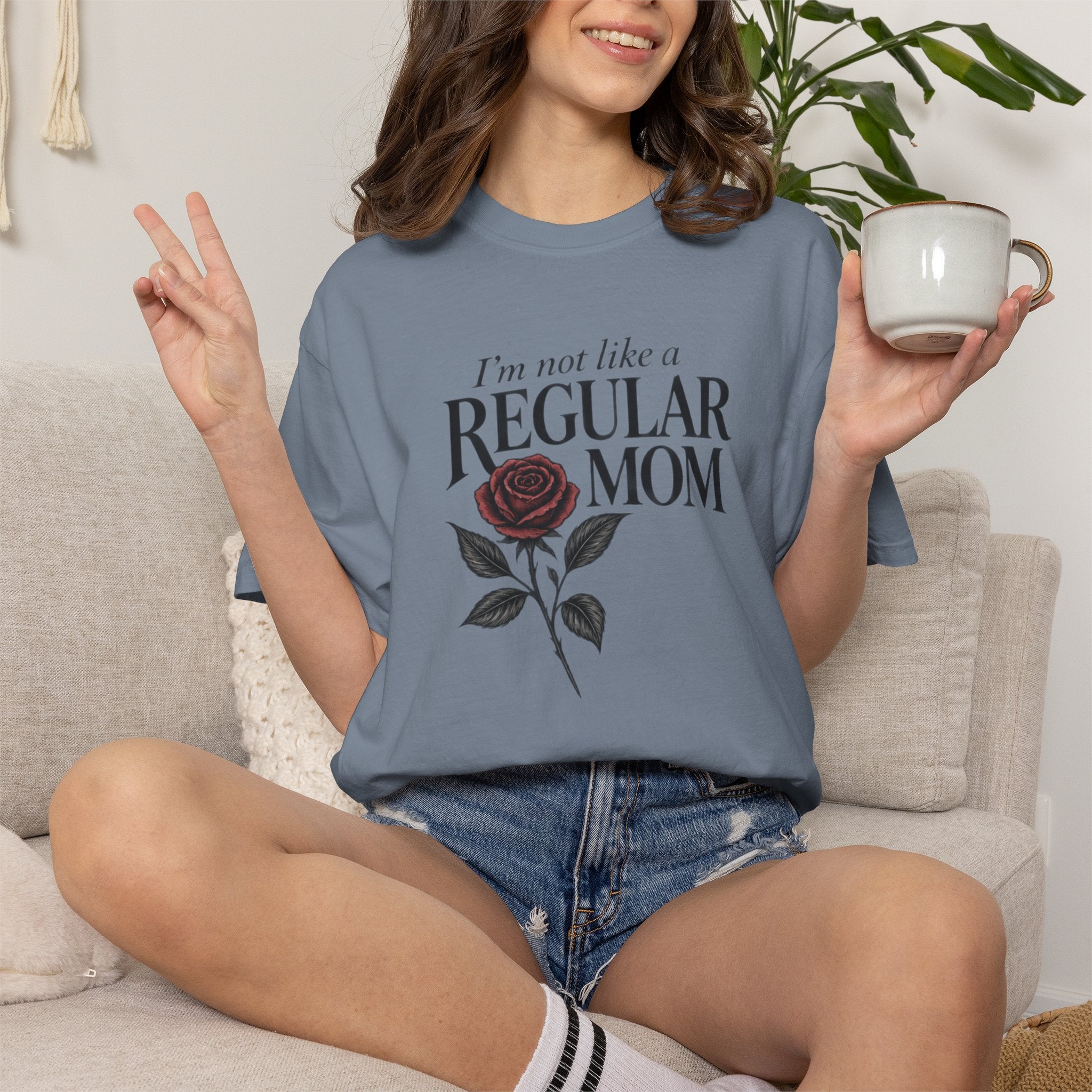 I’m a cool mom T-Shirt | Feminist Mom | 90s retro Mom Graphic Unisex Garment-Dyed T-shirt