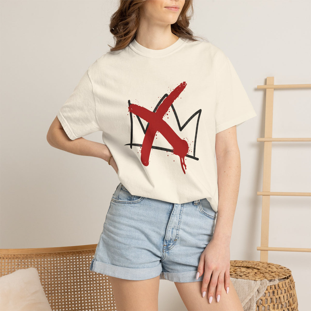 No Kings Red Paint X Crown | Street Art Graffiti Tee