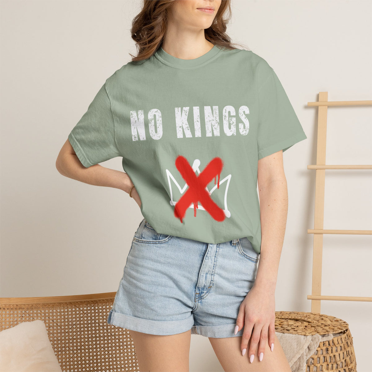 No Kings | Graffiti Text Unisex T-Shirt
